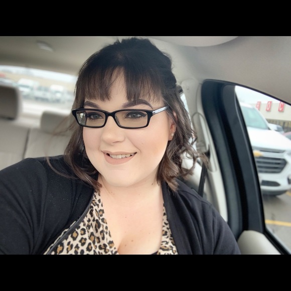 Meet your Posher, Alexe - Picture 7 of 7